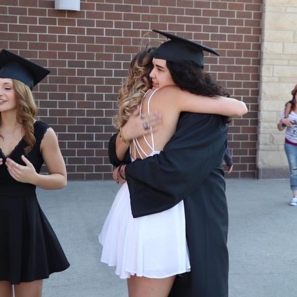 white floral and open back dress - Picture 3 of 5
